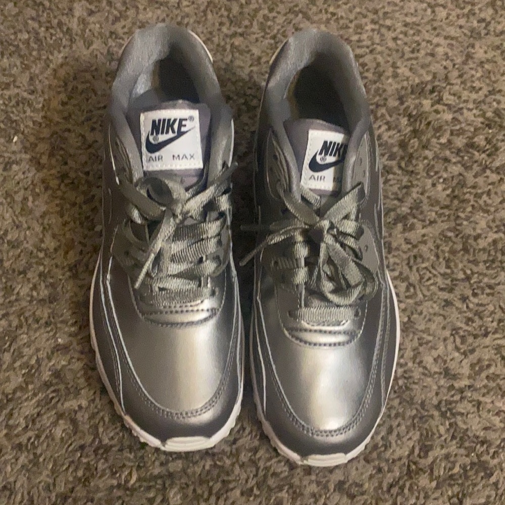 Nike Air Max 90 - Metallic Pewter/White - 6y